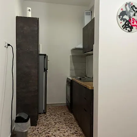 Bella 51 *